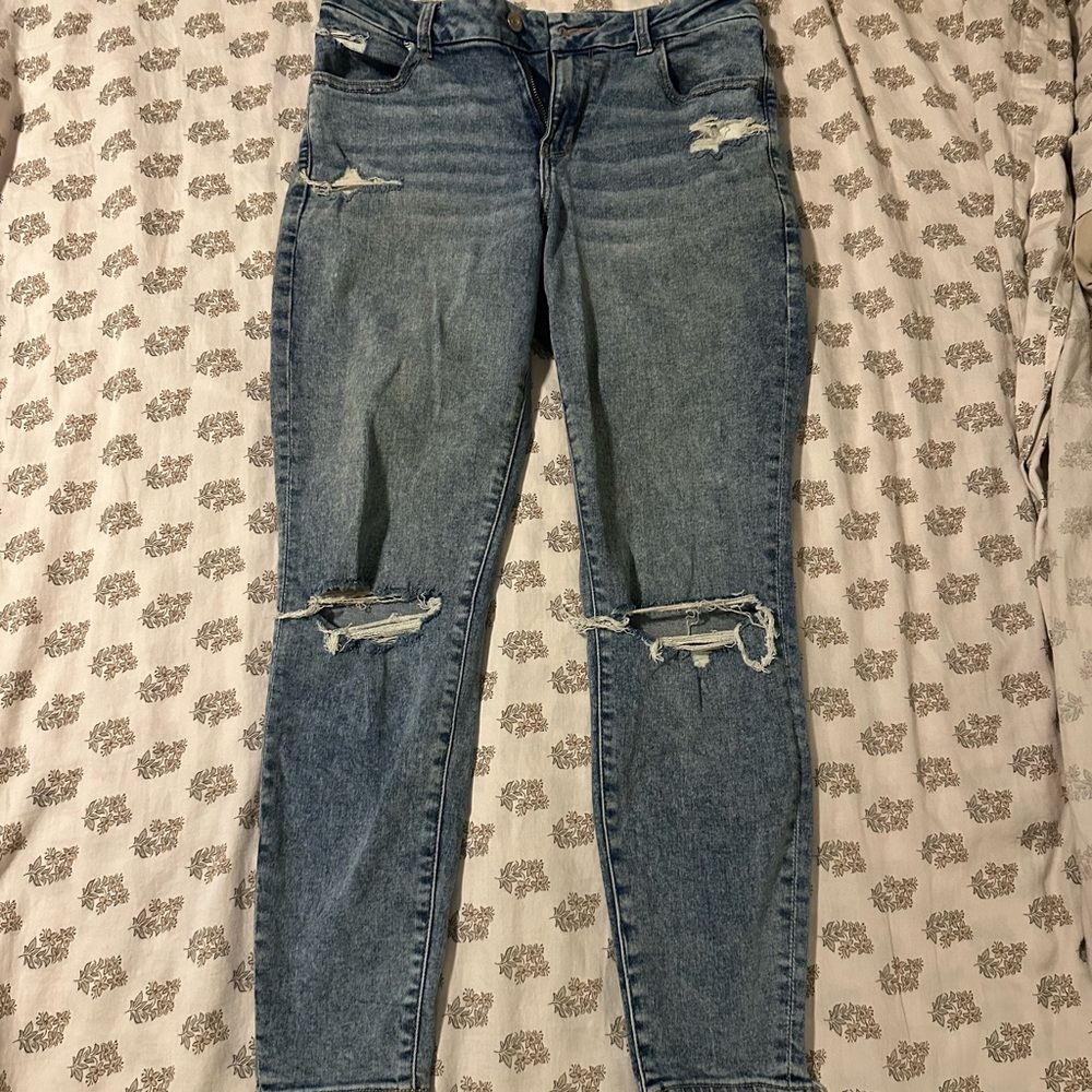 American Eagle Outfitters Light Blue Ripped Skinny Jeans